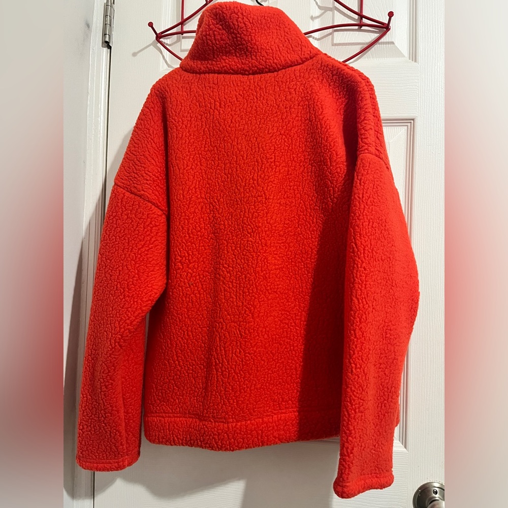 J crew red sweater - Picture 2 of 3